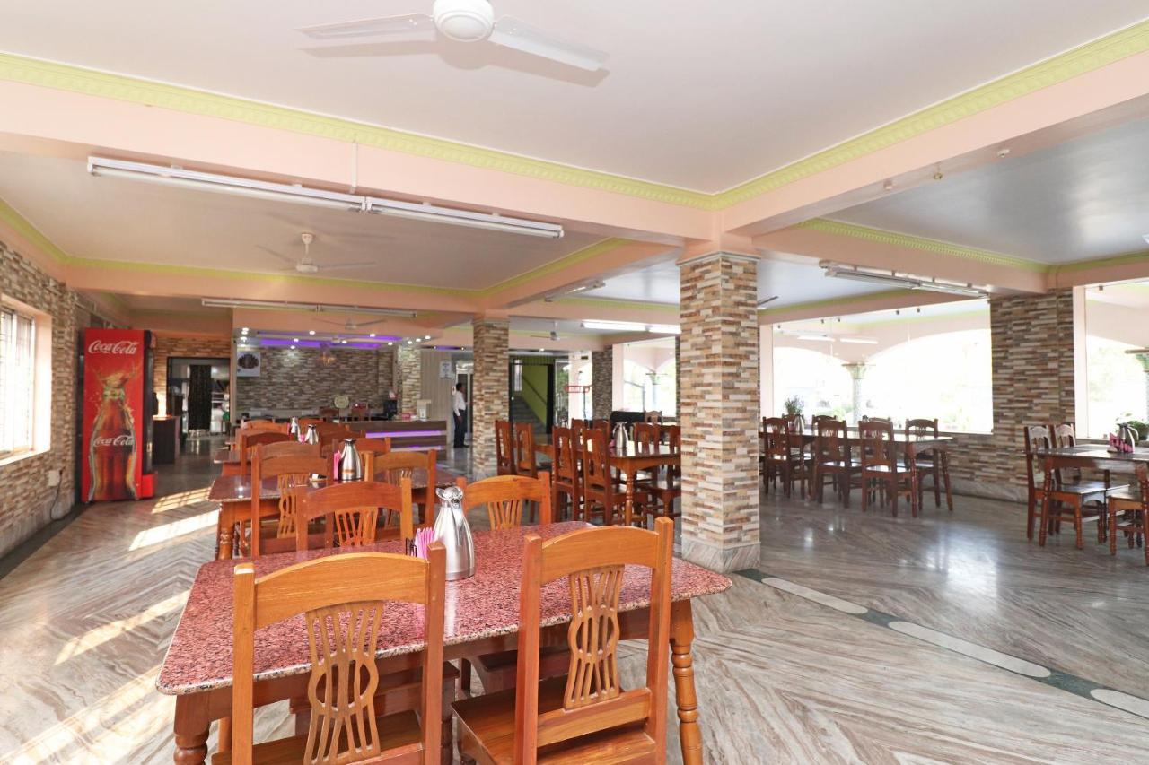 Oyo 30341 Hotel Nilachal Krishnanagar Exteriér fotografie